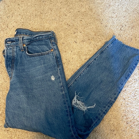 Levi’s wedgie fit jeans - Picture 1 of 2